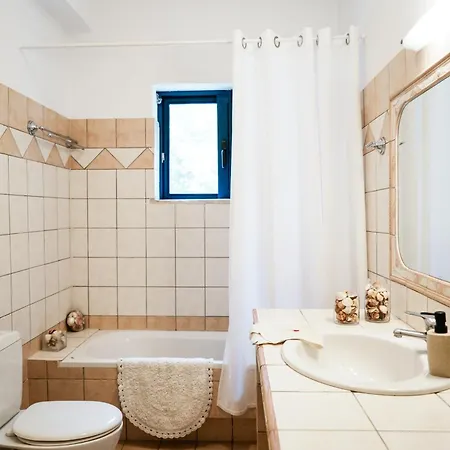 Castello كاريستوس